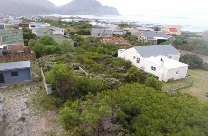 844 m² Land available in Bettys Bay photo number 5