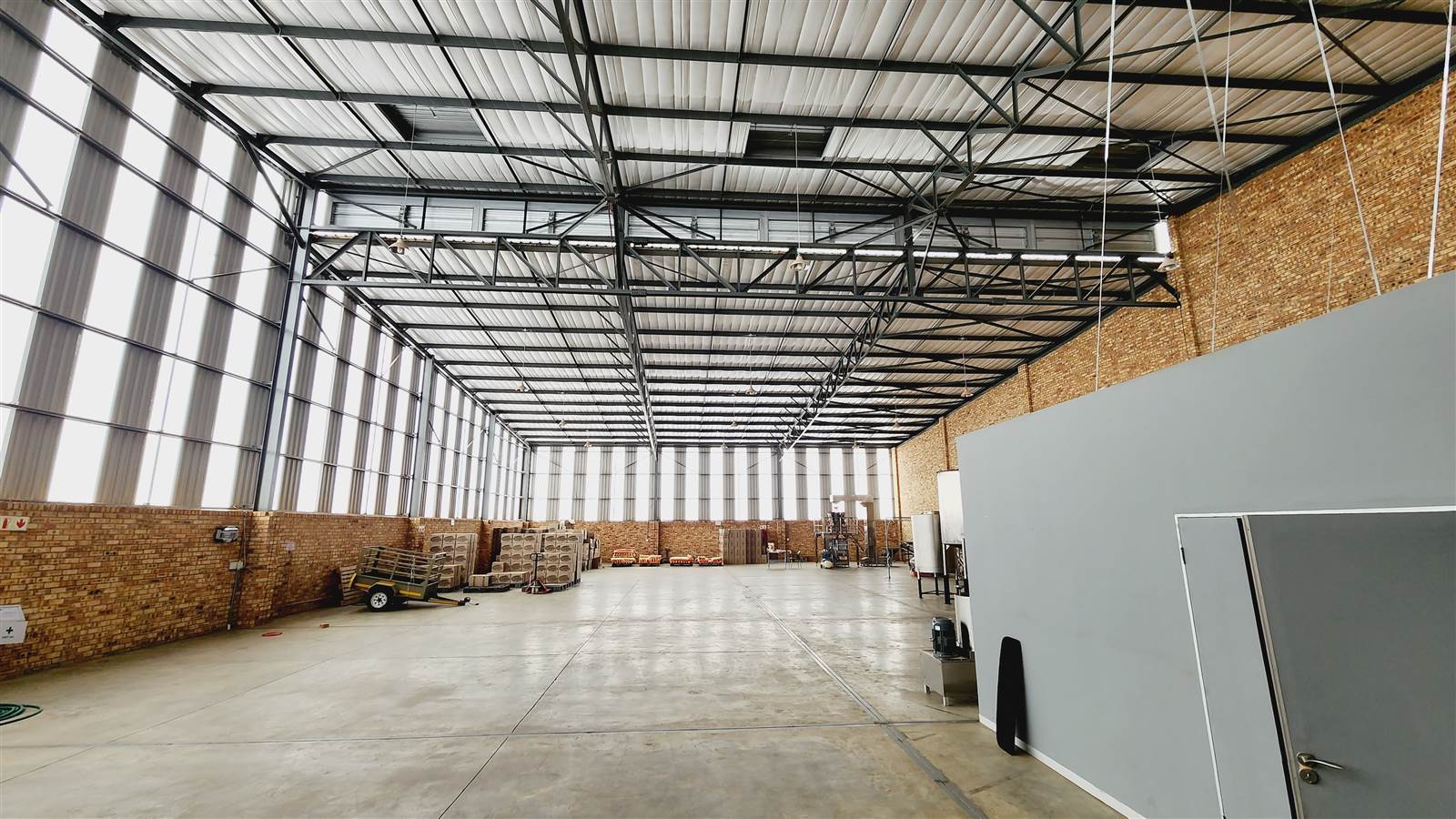 1115  m² Industrial space in Kya Sands photo number 1