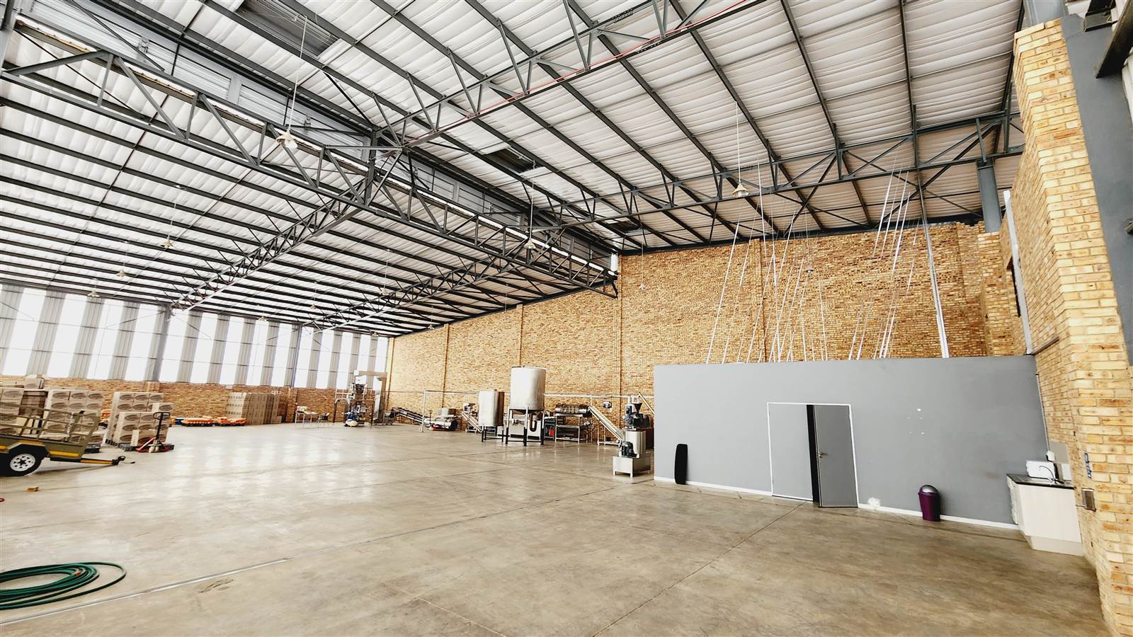 1115  m² Industrial space in Kya Sands photo number 2