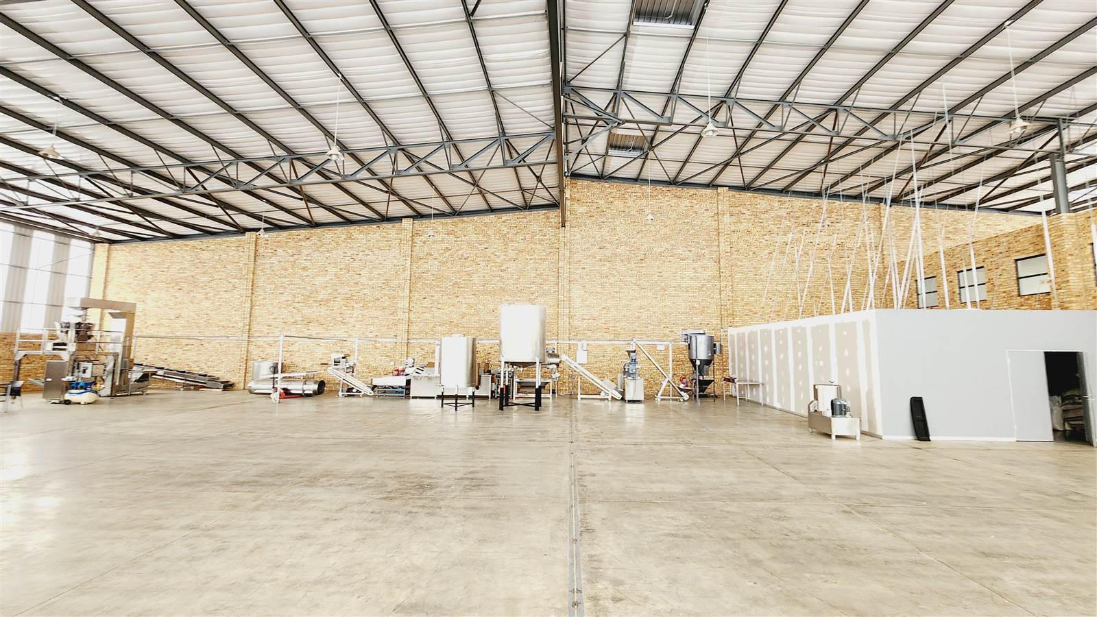 1115  m² Industrial space in Kya Sands photo number 3