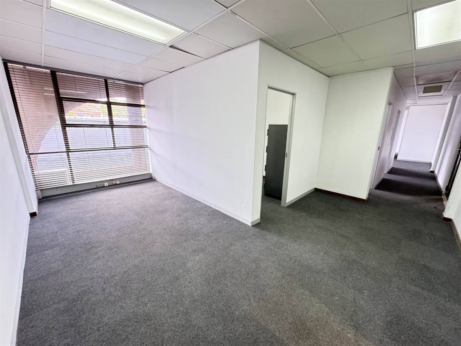 84  m² Office Space in Erasmusrand photo number 5