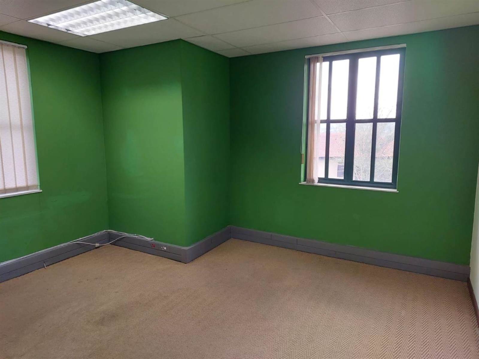 128  m² Commercial space in Bryanston photo number 6