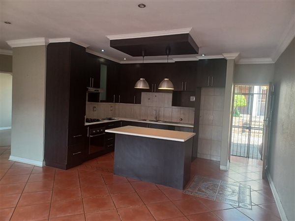 2 Bedroom Townhouse