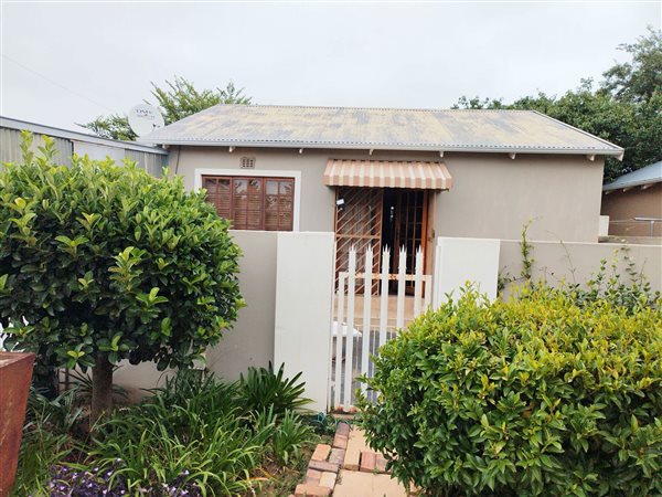 2 Bed Townhouse in Noycedale
