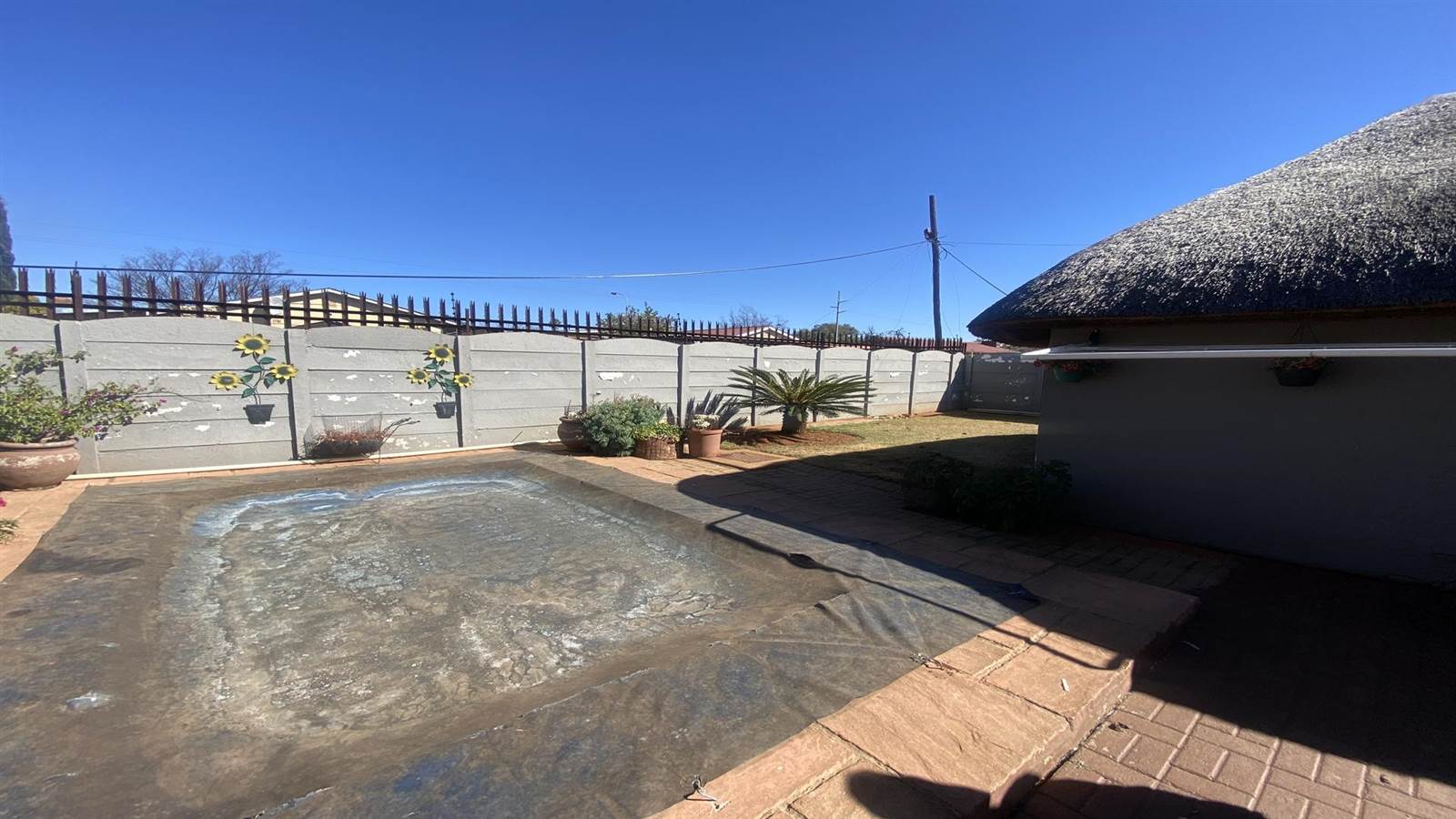 3 Bed House in Carletonville photo number 12