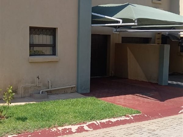 3 Bed Townhouse in Amandasig