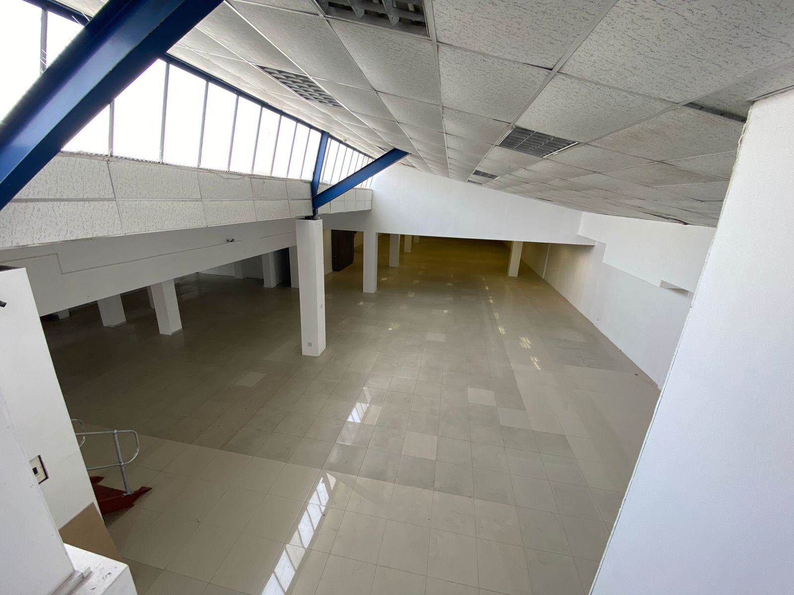 1273  m² Commercial space in Lansdowne photo number 3