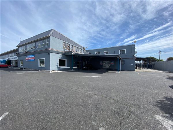 1273  m² Commercial space in Lansdowne