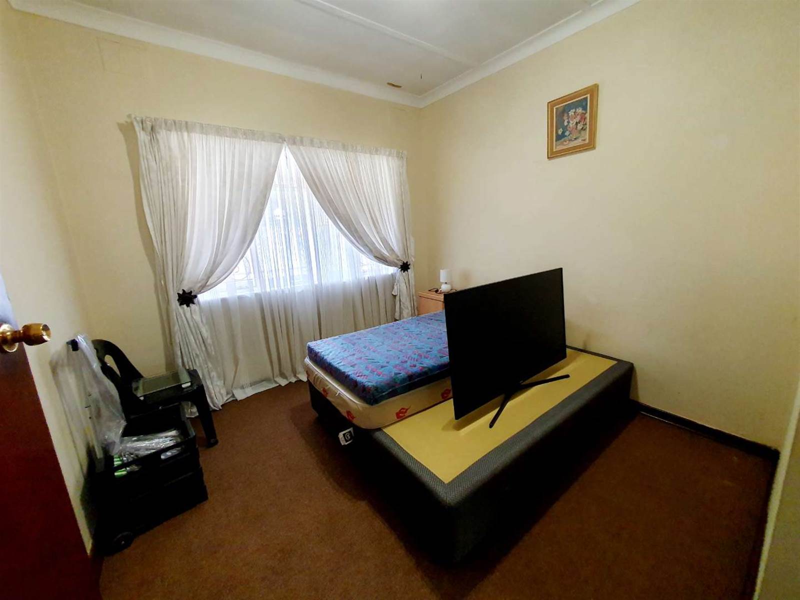 3 Bed House in Parktown Estate photo number 15