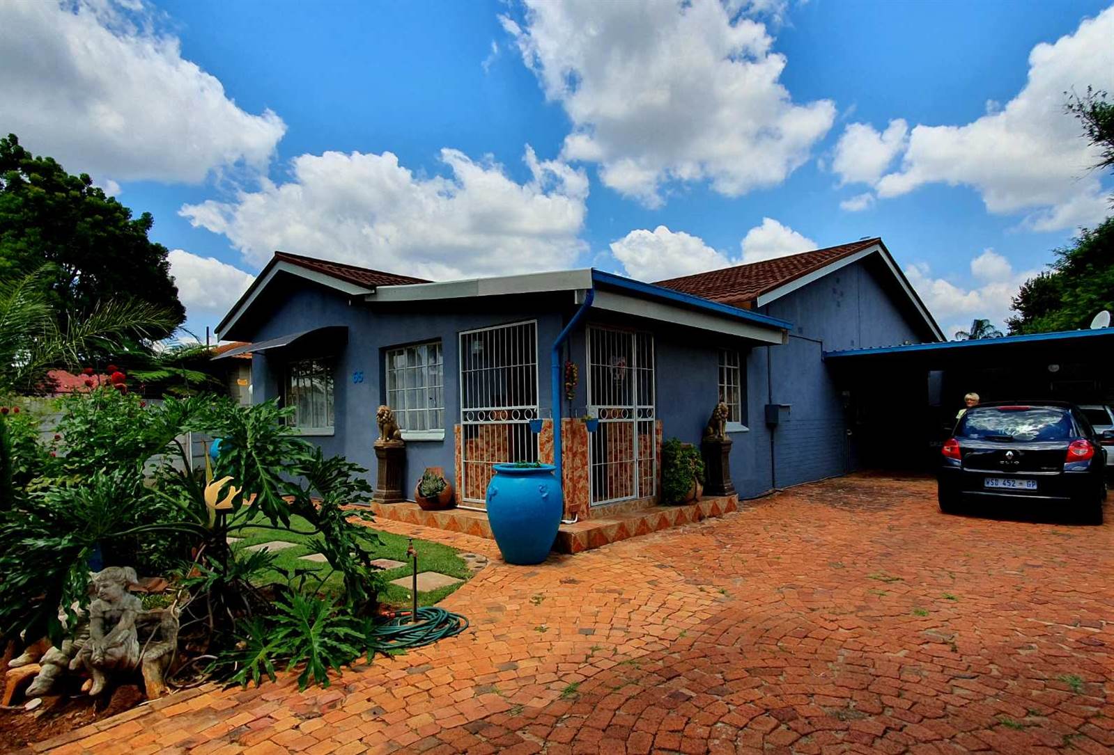 3 Bed House in Parktown Estate photo number 1