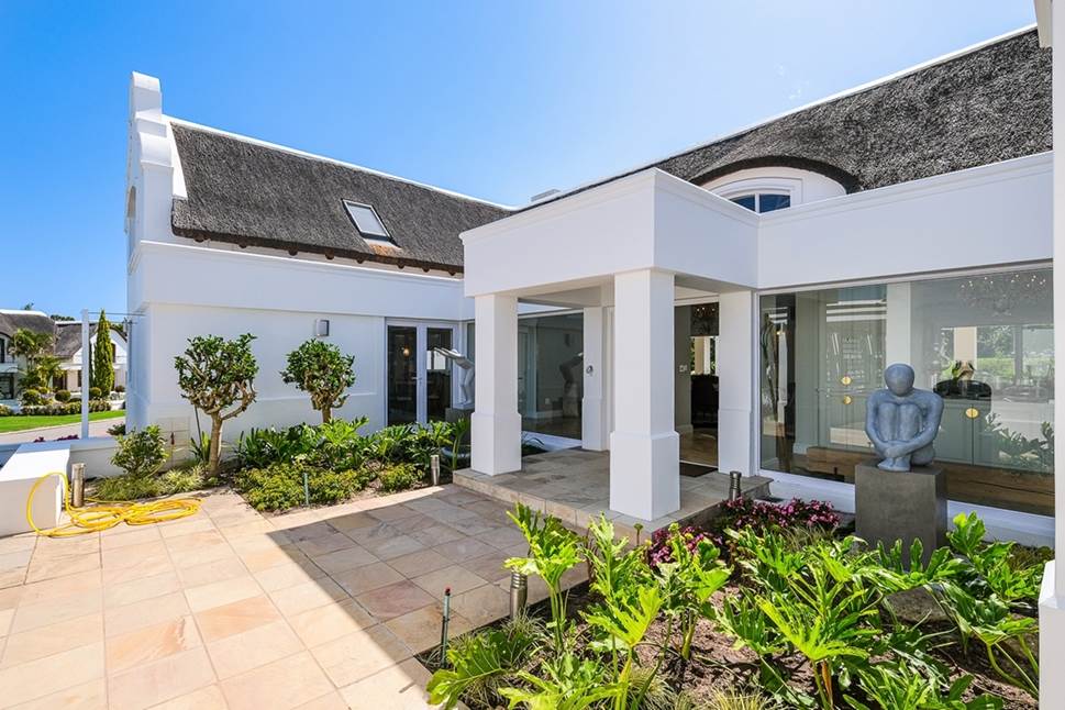 6 Bed House in Fancourt photo number 13