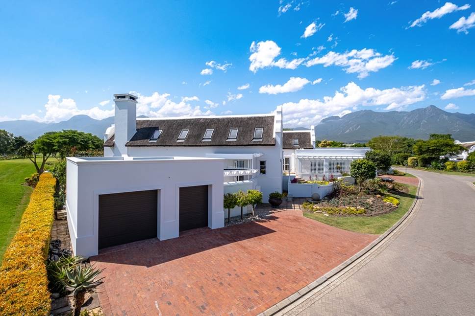 6 Bed House in Fancourt photo number 6