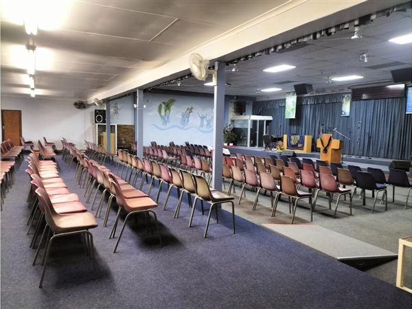 800 m² Commercial space 800 m² Commercial space