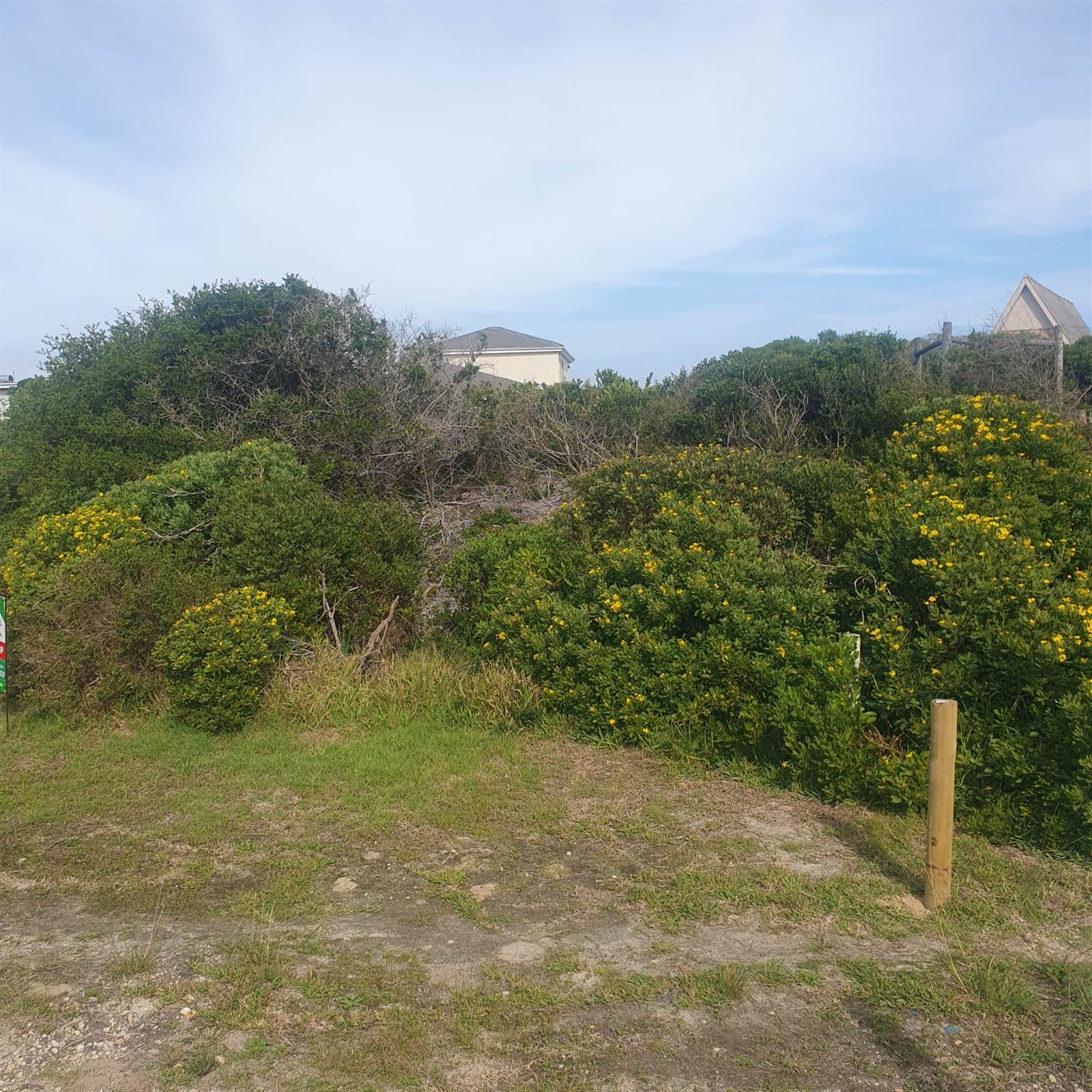 717 m² Land available in Pearly Beach photo number 4