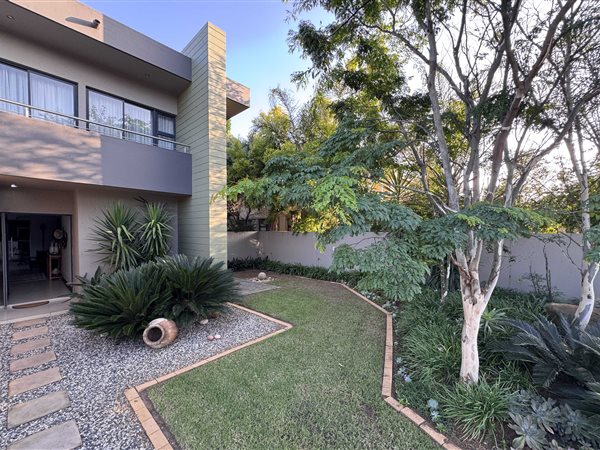 4 Bedroom House 4 Bedroom House