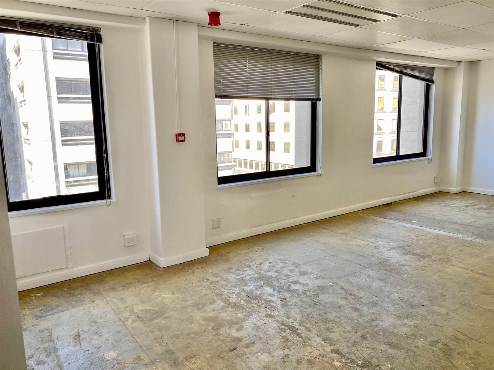 25  m² Commercial space in Cape Town City Centre photo number 8