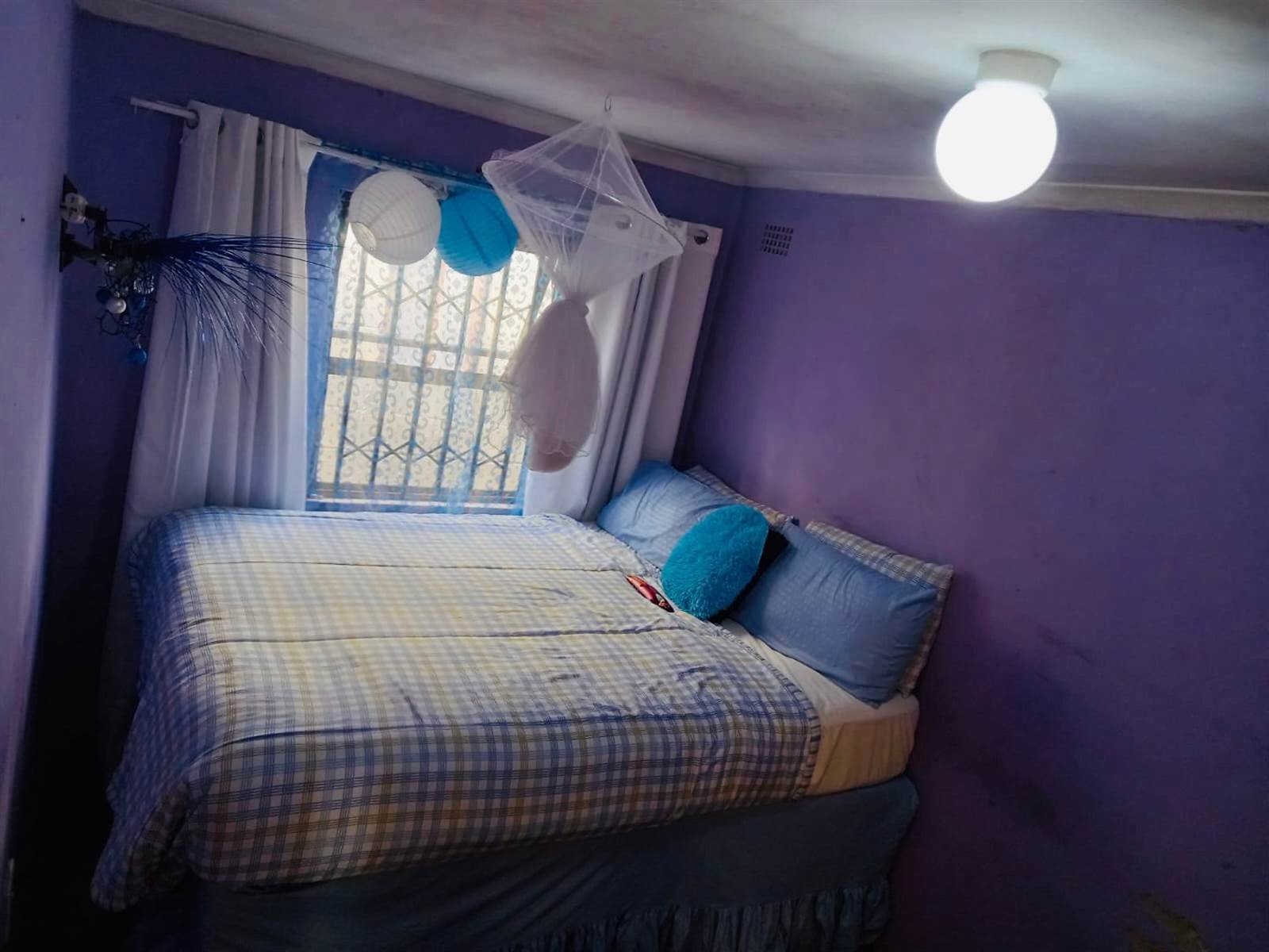 2 Bed House in Mfuleni photo number 8