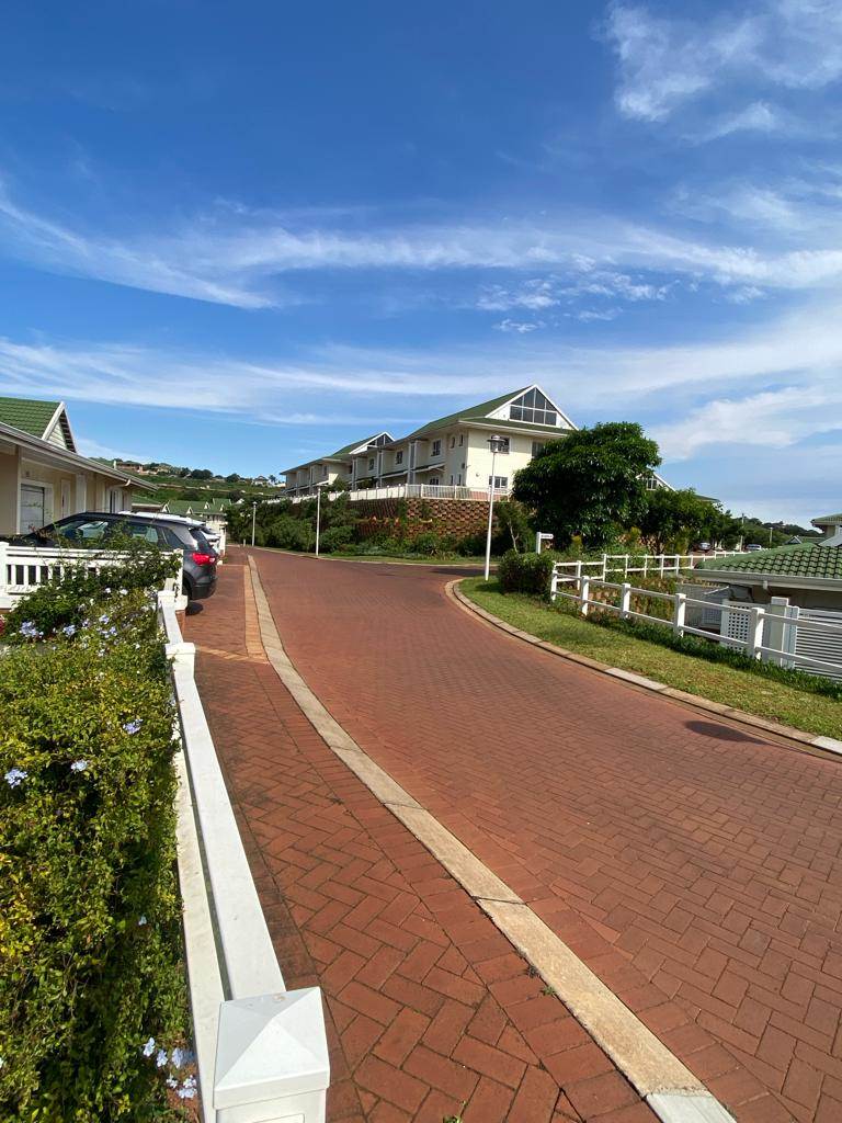 2 Bed Townhouse in Mount Edgecombe Retirement Village photo number 16