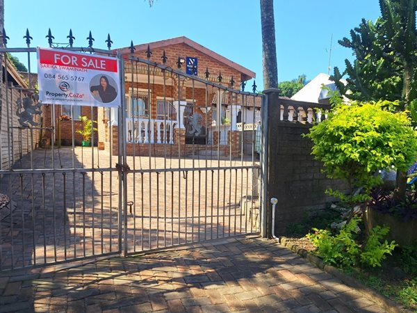 3 Bedroom House 3 Bedroom House