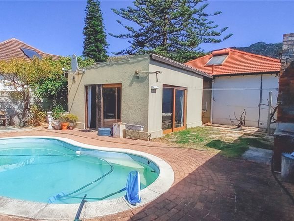 3 Bedroom House 3 Bedroom House