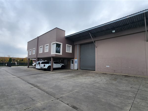 620  m² Industrial space