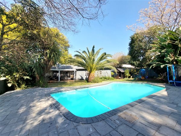3 Bedroom House 3 Bedroom House