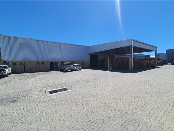 1485  m² Industrial space