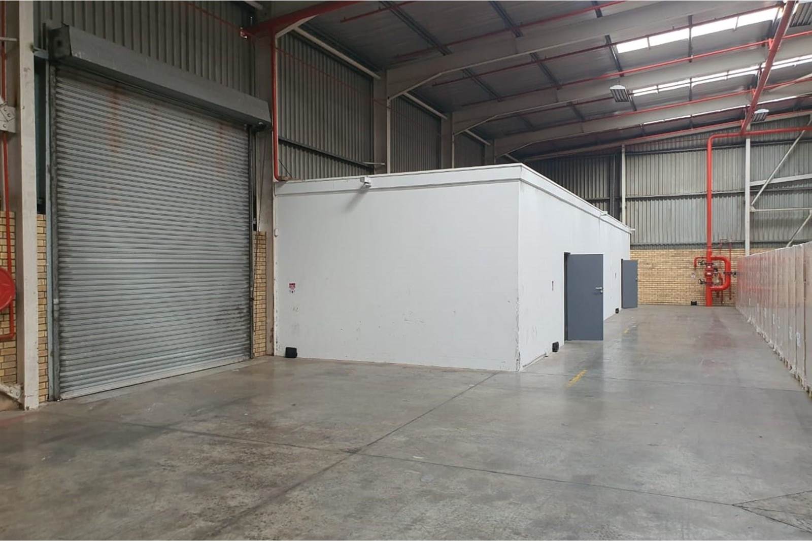 1485  m² Industrial space in Deal Party photo number 18