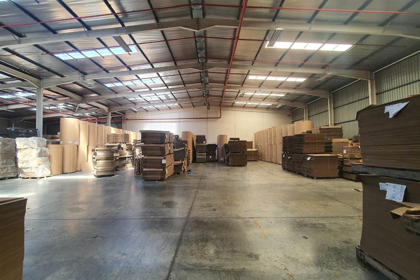 1485  m² Industrial space in Deal Party photo number 5