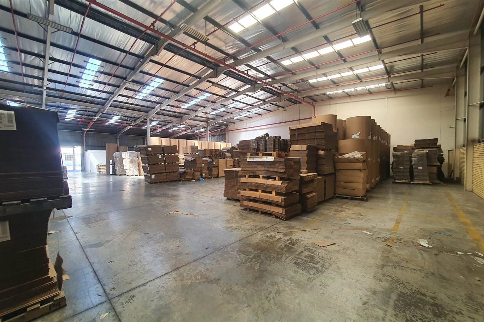 1485  m² Industrial space in Deal Party photo number 3