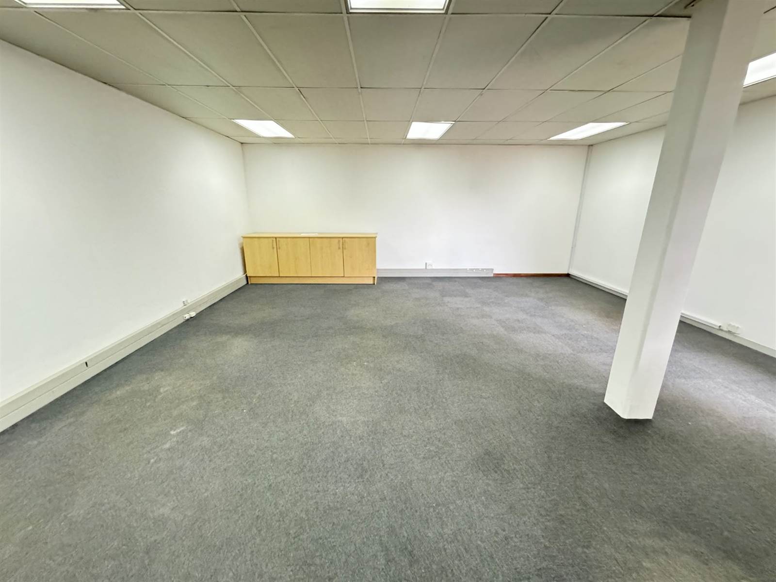 74  m² Office Space in Erasmusrand photo number 3