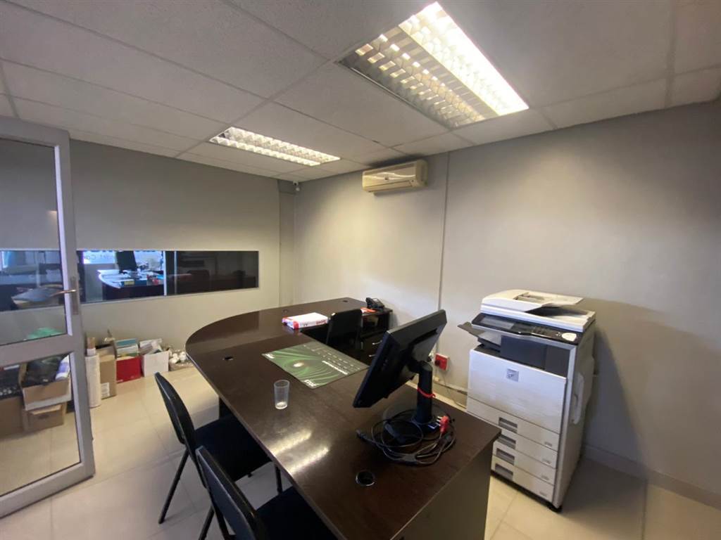 1471  m² Commercial space in Polokwane Central photo number 9