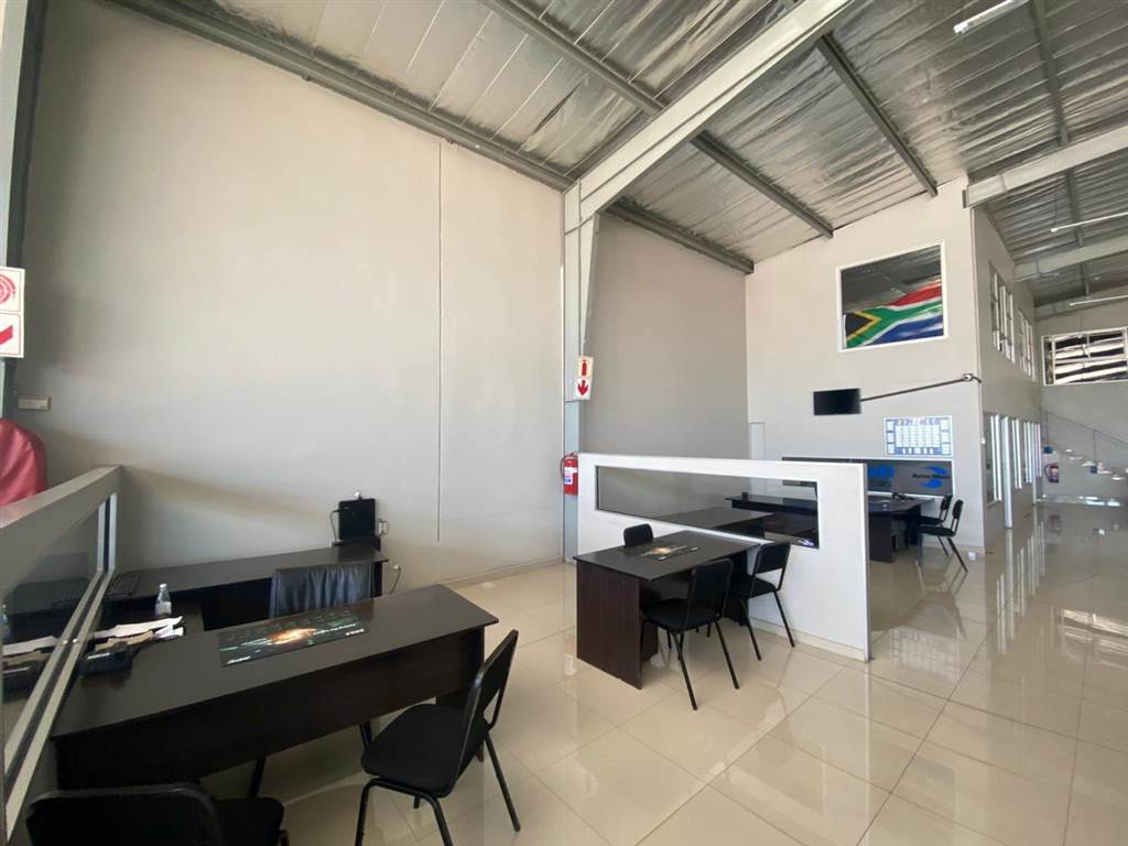 1471  m² Commercial space in Polokwane Central photo number 3