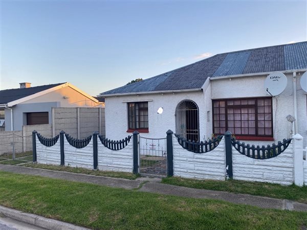 3 Bedroom House 3 Bedroom House
