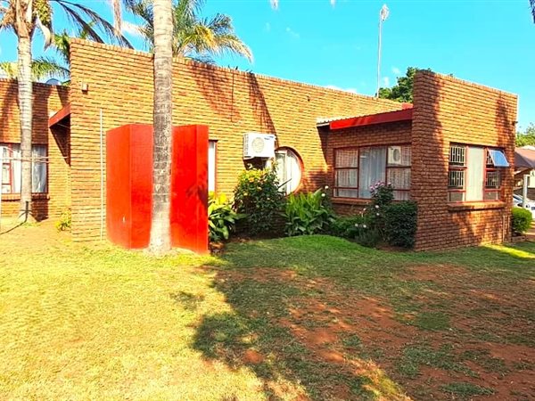 3 Bedroom House 3 Bedroom House