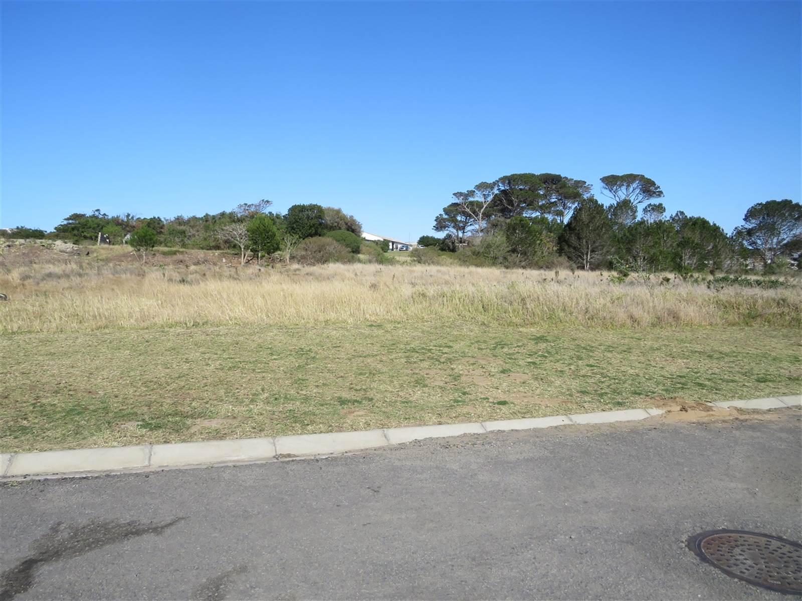 1800 m² Land available in Port Alfred photo number 3
