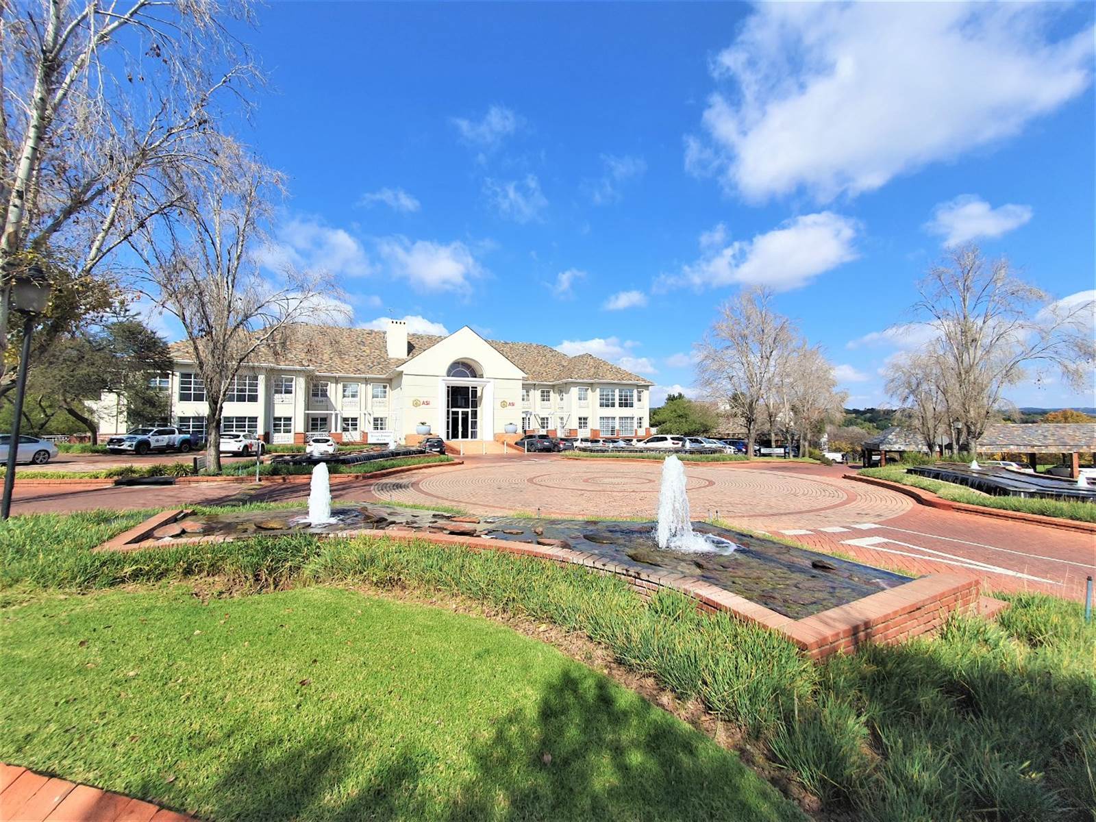 712  m² Office Space in Bryanston photo number 3