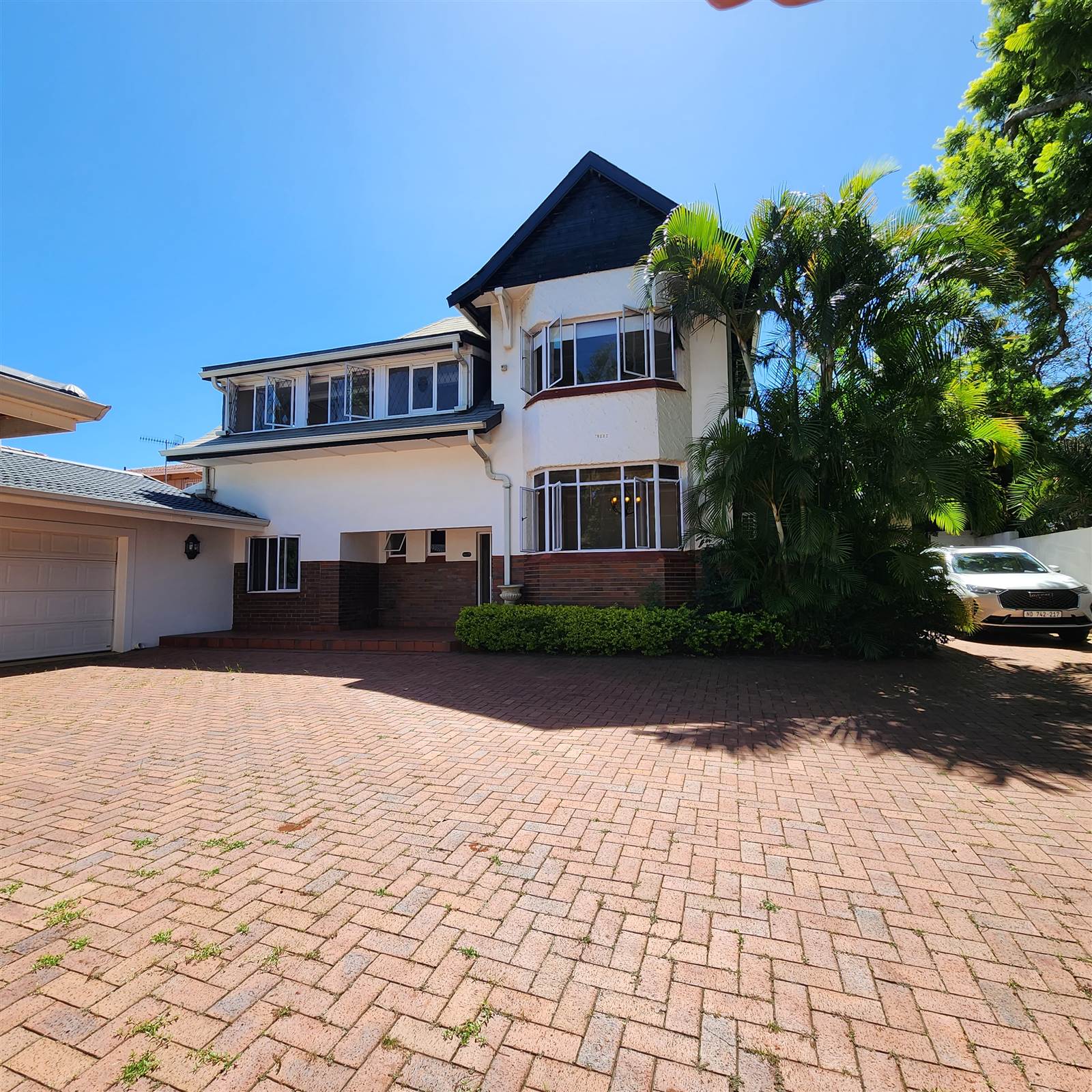 6 Bed House in Durban North photo number 7