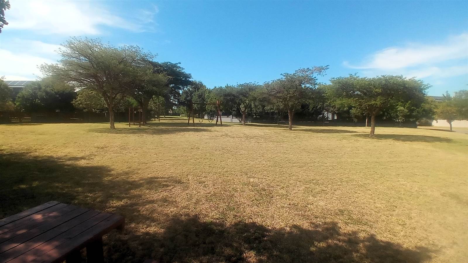 900 m² Land available in Copperleaf photo number 8