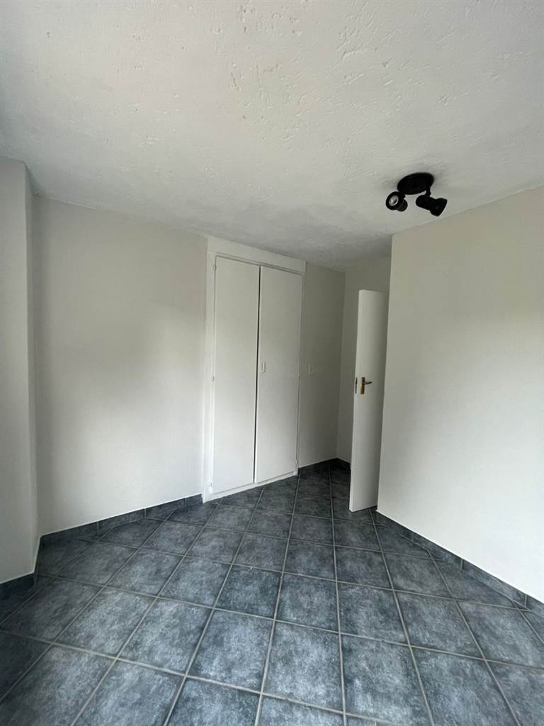 3 Bed Apartment in Moregloed photo number 6