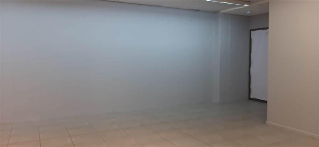 256  m² Commercial space in Pretoria Central photo number 7