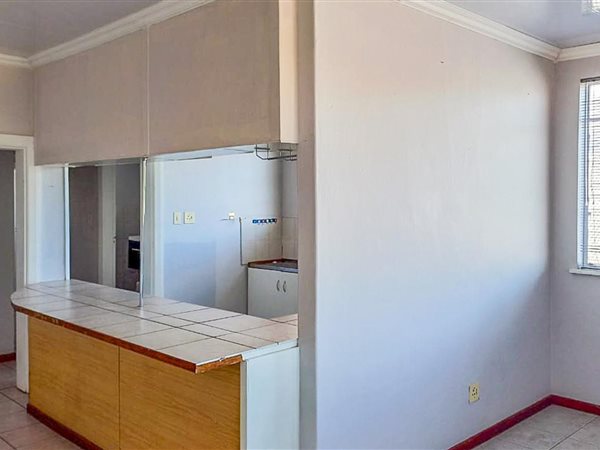 3 Bed Flat in Paarl Central East