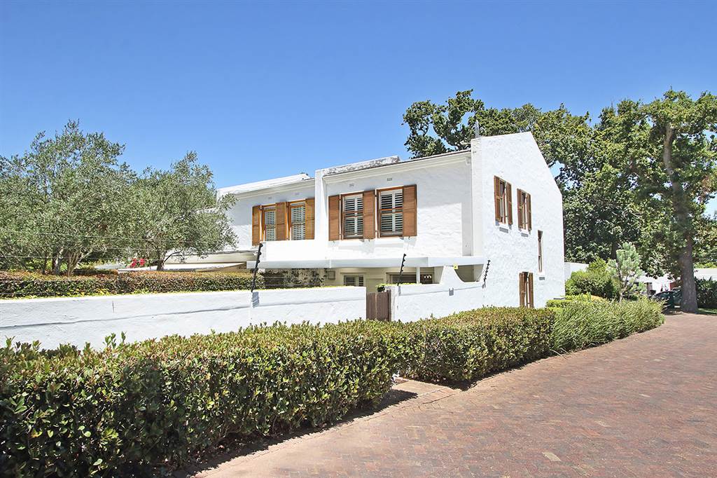 3 Bed House in Constantia photo number 23