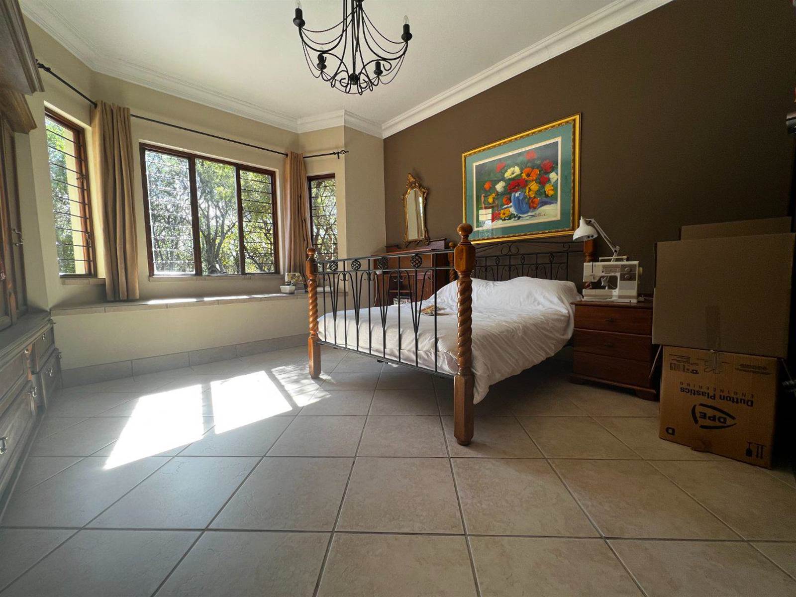 6 Bed House in Leeuwfontein Estate photo number 24