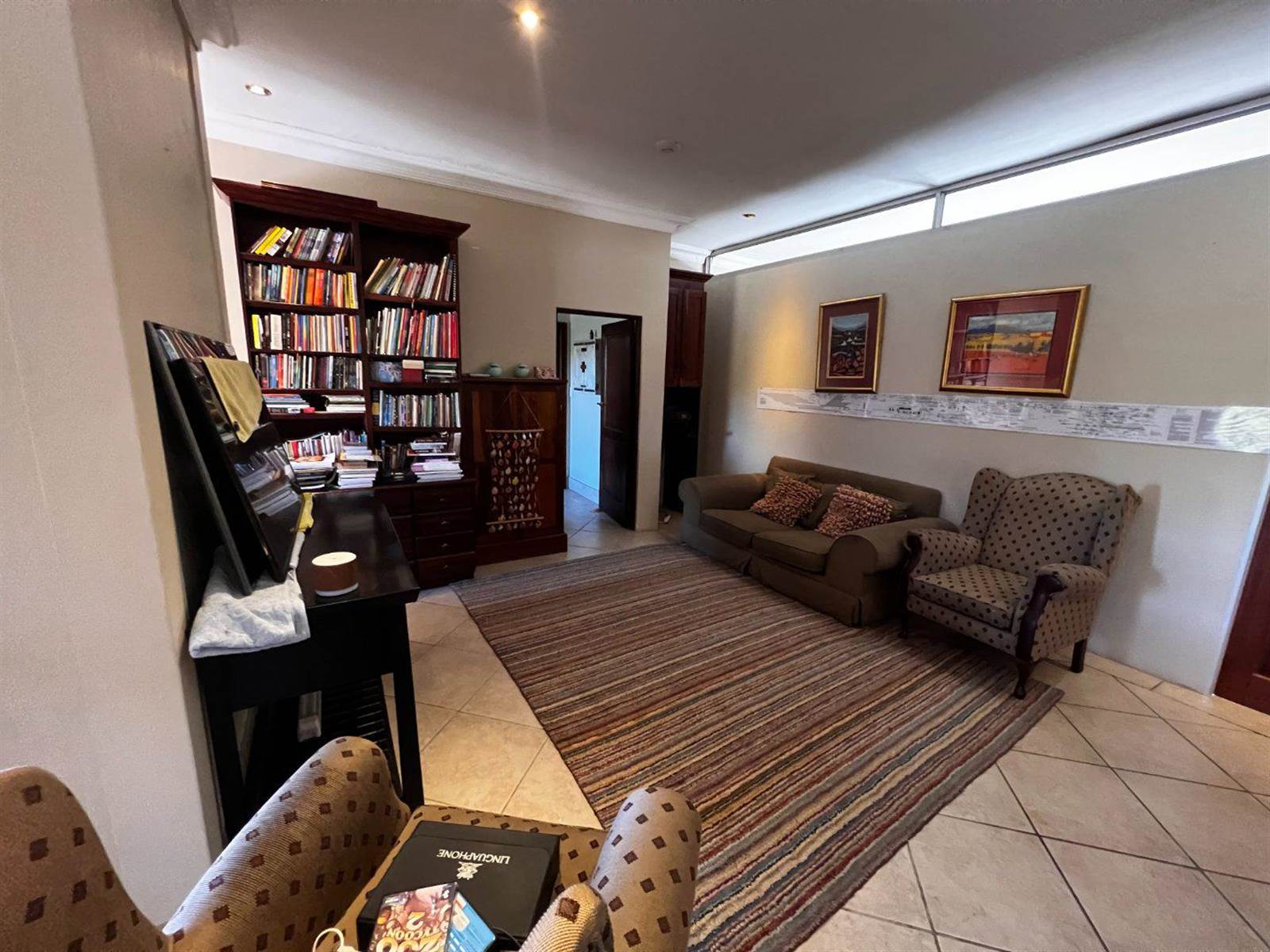 6 Bed House in Leeuwfontein Estate photo number 17