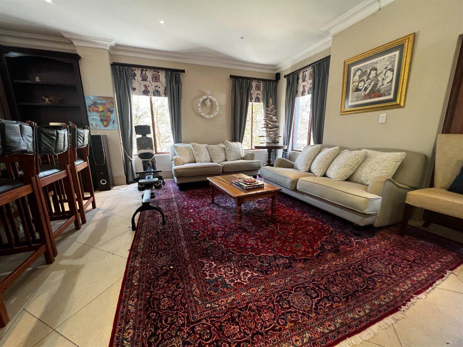 6 Bed House in Leeuwfontein Estate photo number 10