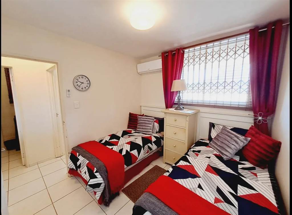 3 Bed Apartment in Margate photo number 27