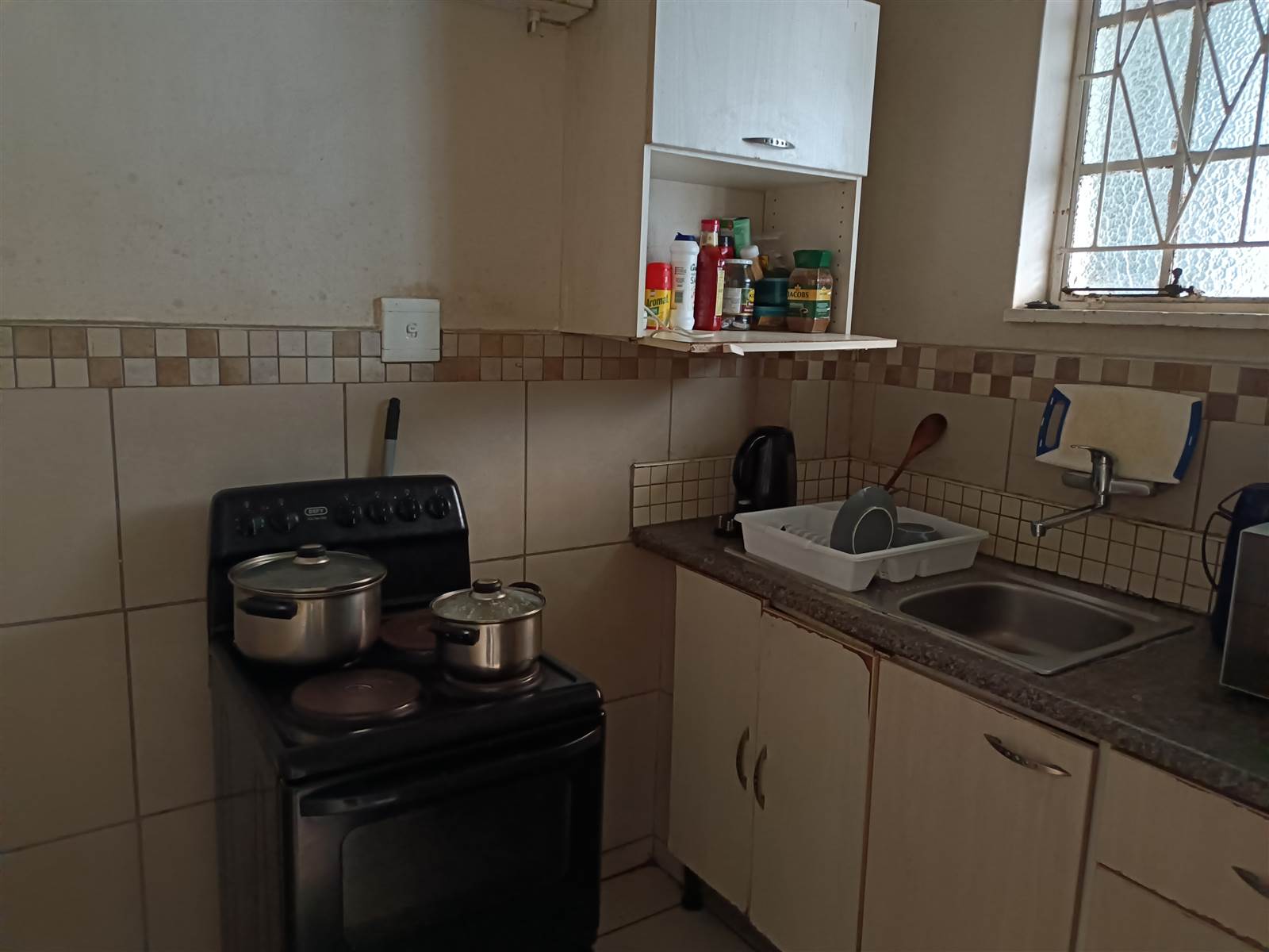 1.5 Bed House in Durban CBD photo number 3
