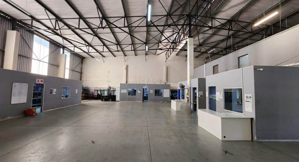 1008  m² Industrial space in Riverhorse Valley photo number 9