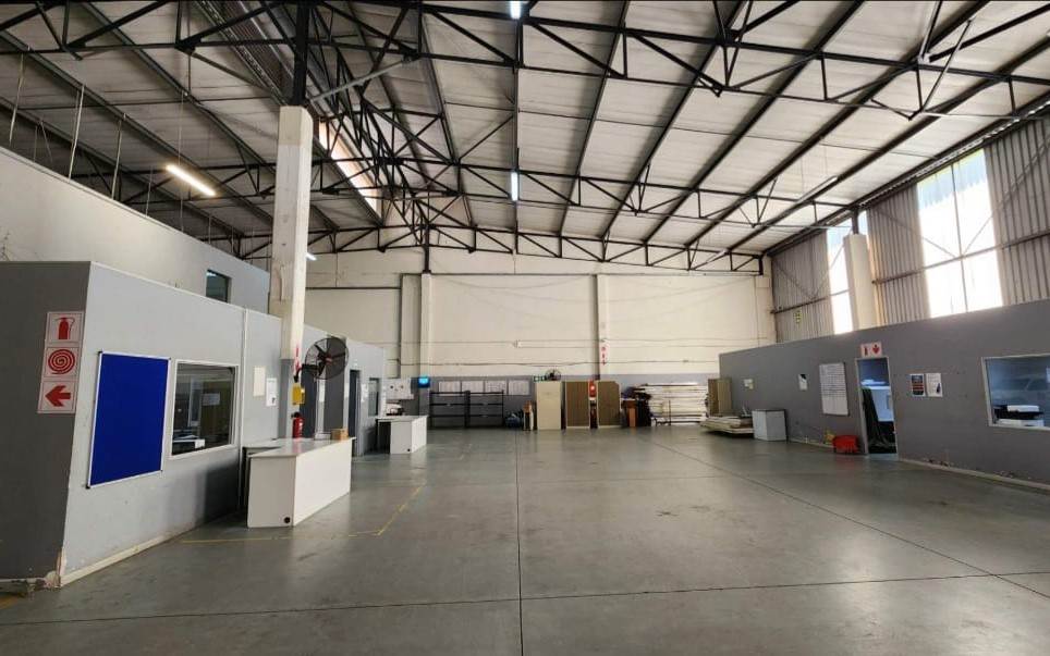 1008  m² Industrial space in Riverhorse Valley photo number 5